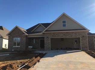 102 Georgia Dean St, Warner Robins, GA 31088