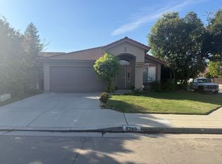 5763 W Sample Ave, Fresno, CA 93722