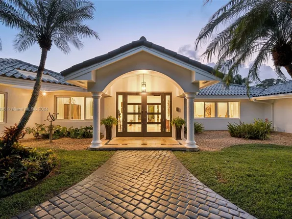12200 Vista Ln, Pinecrest, FL 33156