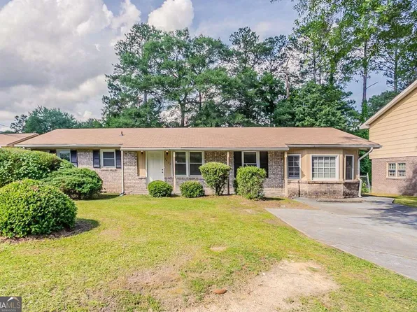 3420 Leisure Ln, Atlanta, GA 30349