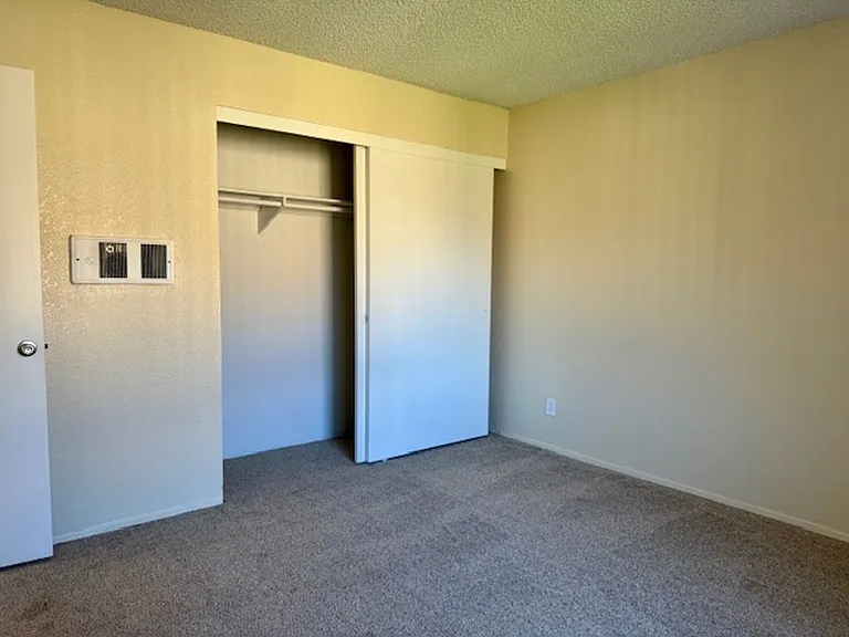 Summer Brook Apartments — Photo 11
