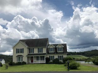 120 Hillview Rd, Kunkletown, PA 18058