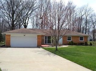 1094 Shepard Hills Blvd, Macedonia, OH 44056