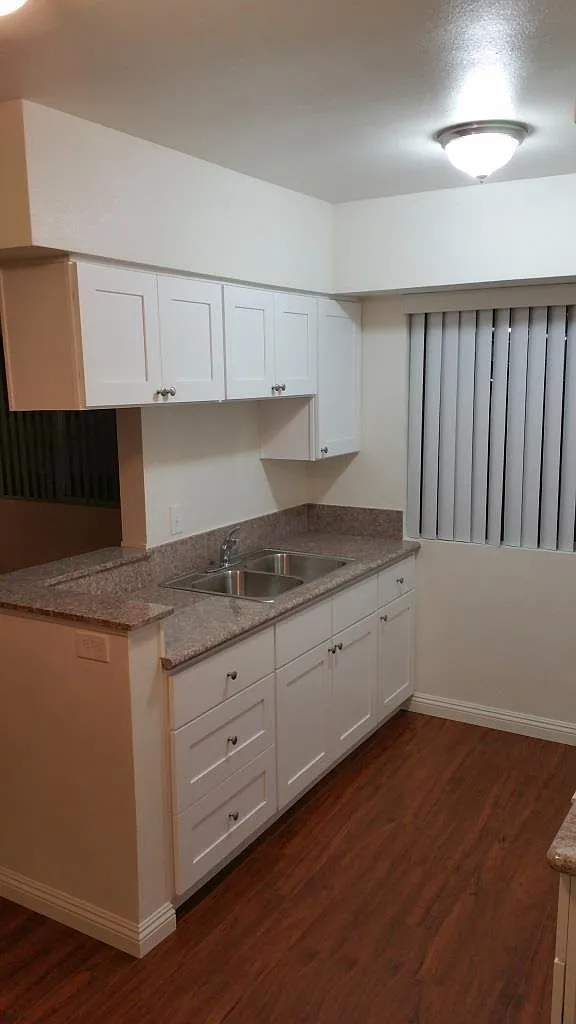 1 bed, 600 sqft, $1,950 — Photo 3