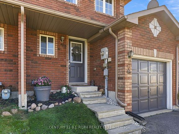 2nd image of 75 Courtney Cres