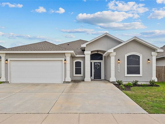 2nd image of 2434 Manuel Ln