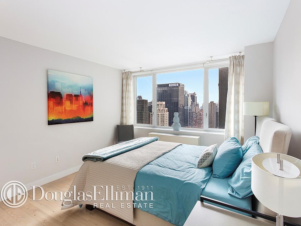 1st image of 322 W 57th St APT 55P