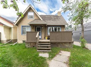 10918 84th Ave NW, Edmonton, AB T6G 0V4