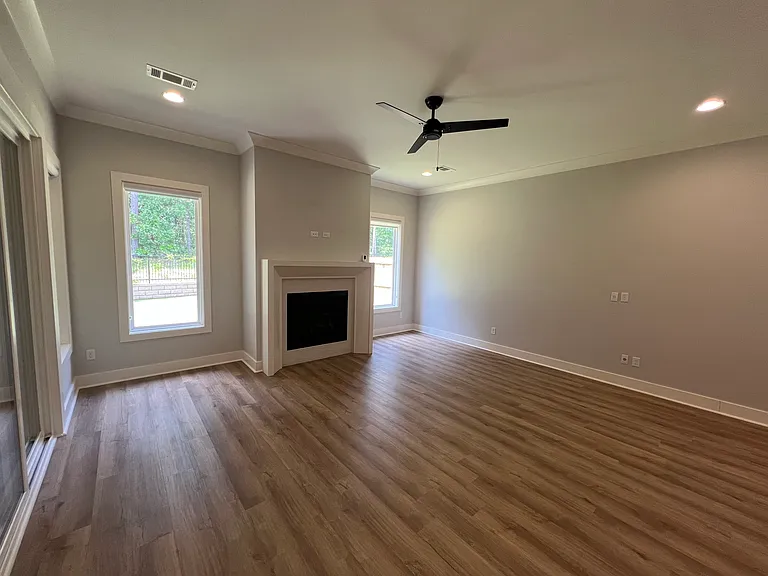 311 Rosemary Way — Photo 9
