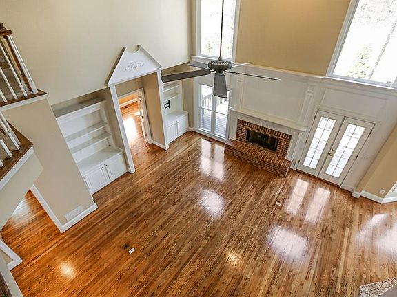 4th image of 9405 Red Bird Ln