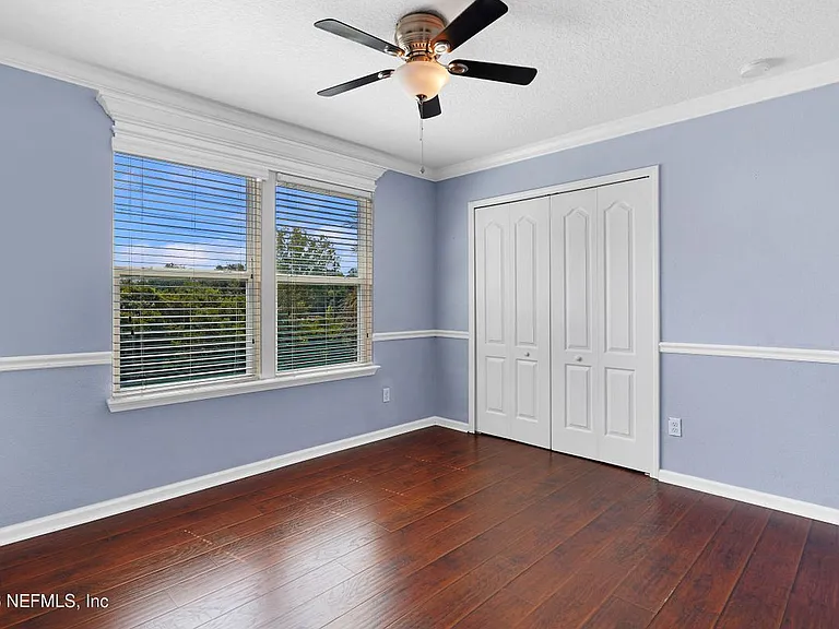 352 Silver Glen Ave — Photo 19