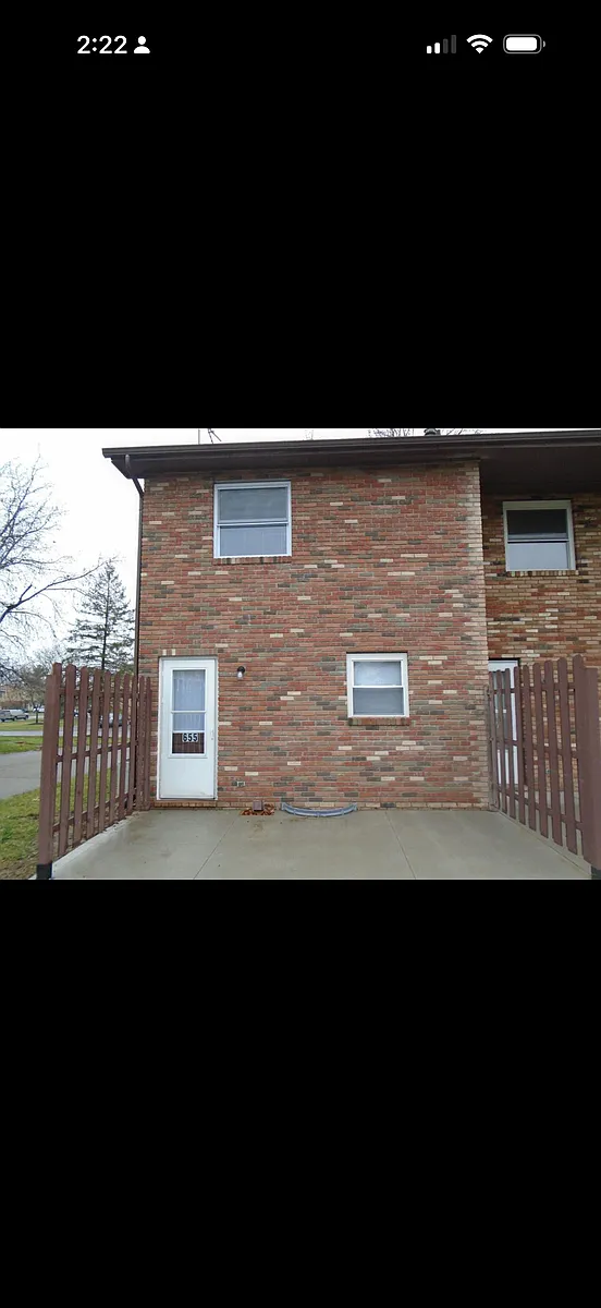 Building Photo - 655 Colony Rd