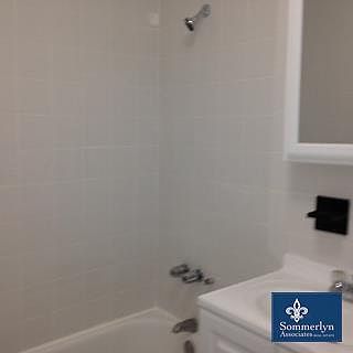 3rd image of 603 Halsey St APT 1A