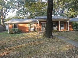 114 Choctaw Dr, Searcy, AR 72143