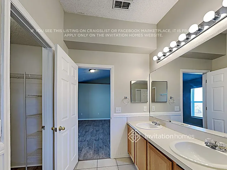 15955 Wilkinson Dr — Photo 16