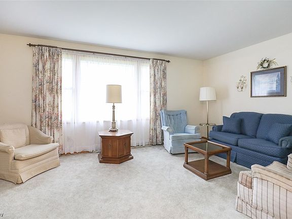 2nd image of 240 Stanton Dr