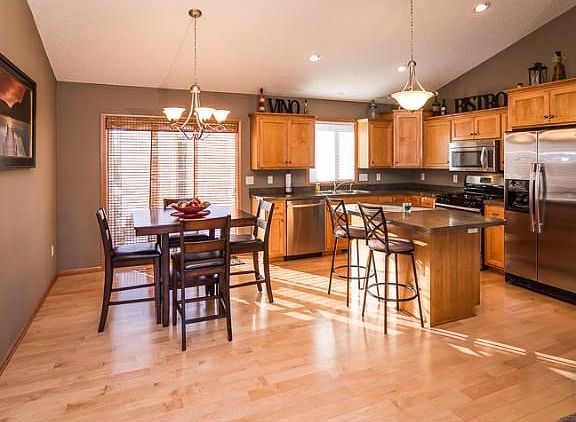 Gleaming floors throughout the kitchen and dining room.