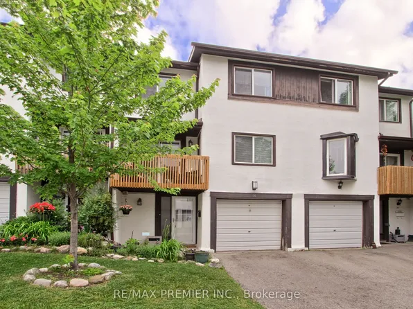 2651 Aquitaine Ave #56, Mississauga, ON L5N 1V5