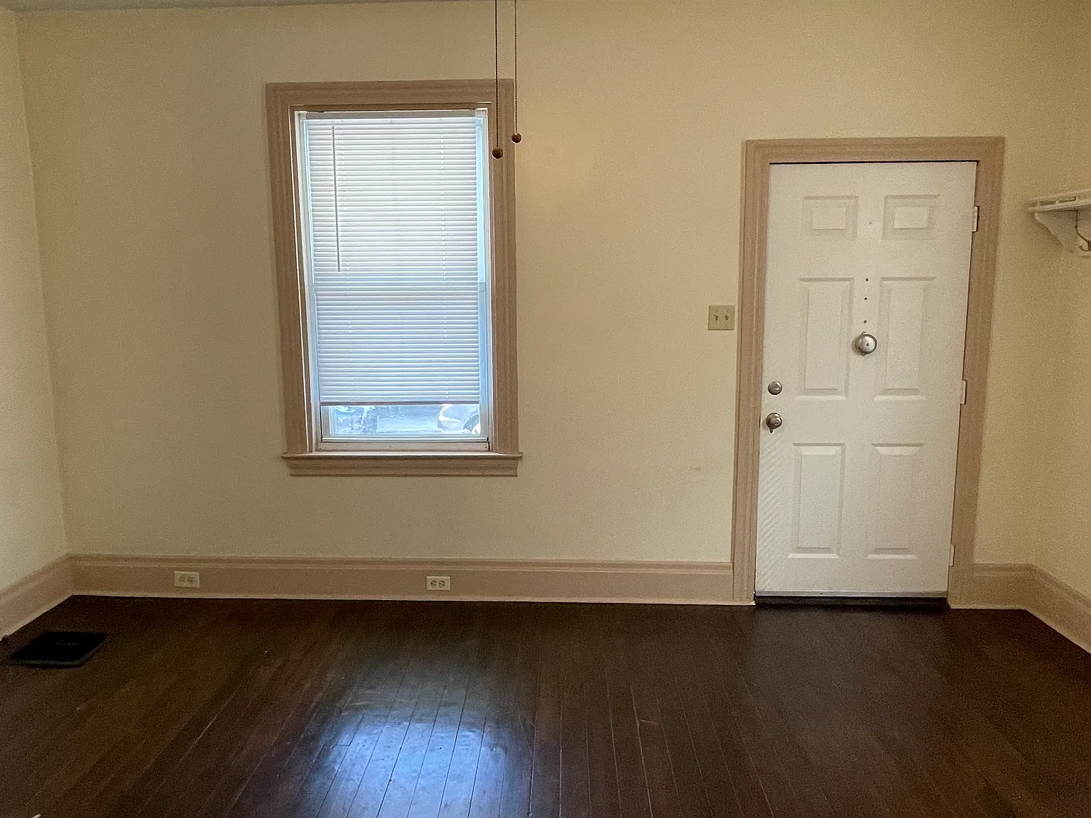 2 bed, 992 sqft, $1,650 — Photo 4