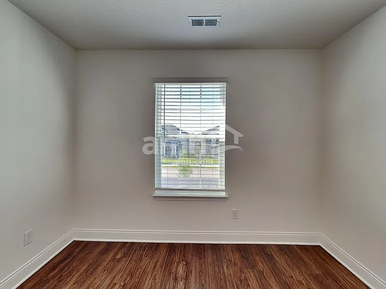 8300 Northpoint Dr — Photo 19