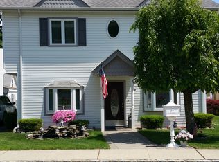 54 Fredericks St, Wanaque, NJ 07465
