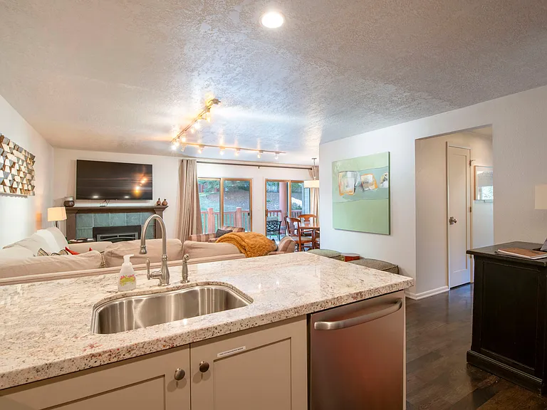 401 Silver King Dr #9 — Photo 13