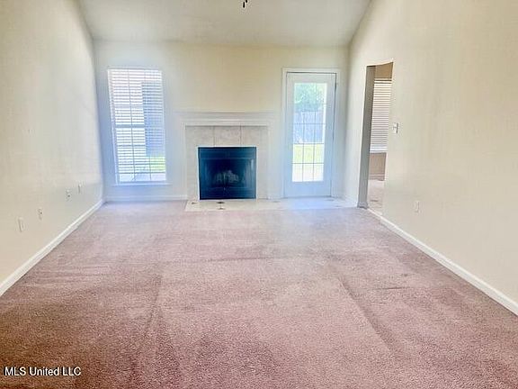 2nd image of 12350 White Oak Ct