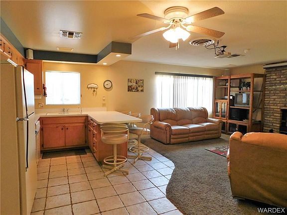 4th image of 7905 S Quail Dr