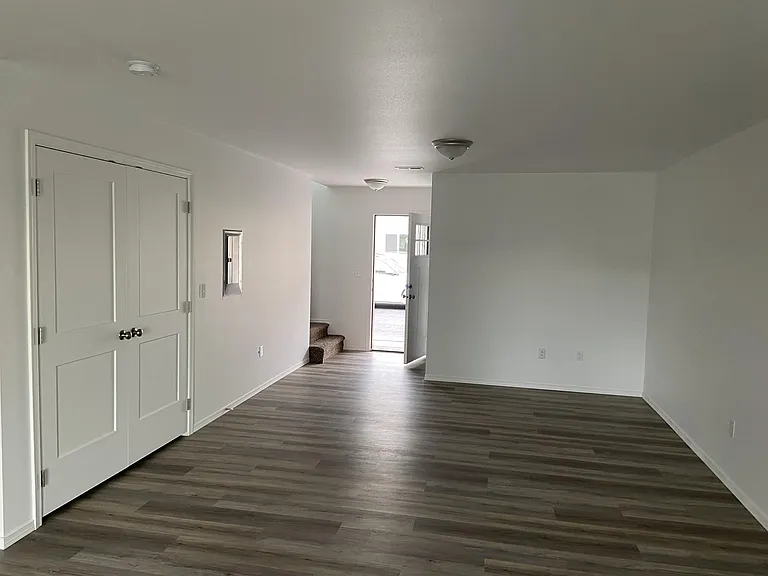 2821 W Marina Dr #5 — Photo 8