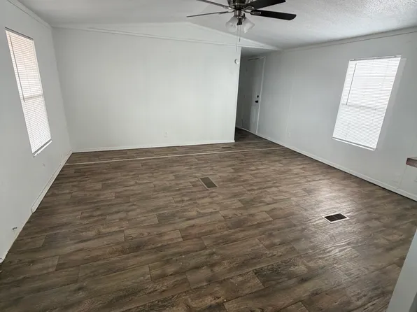 300 Celaya Way, El Paso, TX 79927