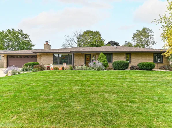 5567 South Lake DRIVE, Cudahy, WI 53110