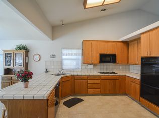 773 Helen Dr, Ripon, CA 95366