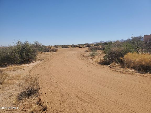 5th image of 16459 E Morning Vista Lane #-