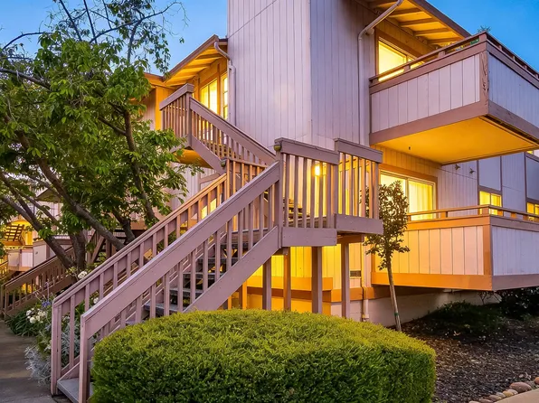 25129 Copa Del Oro Dr, Hayward, CA