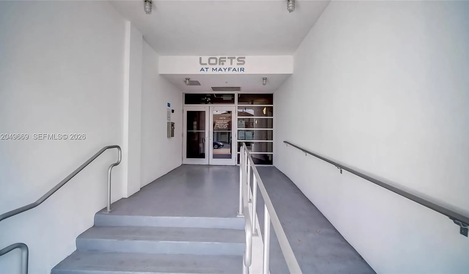 Lofts At Mayfair Condo — Photo 4