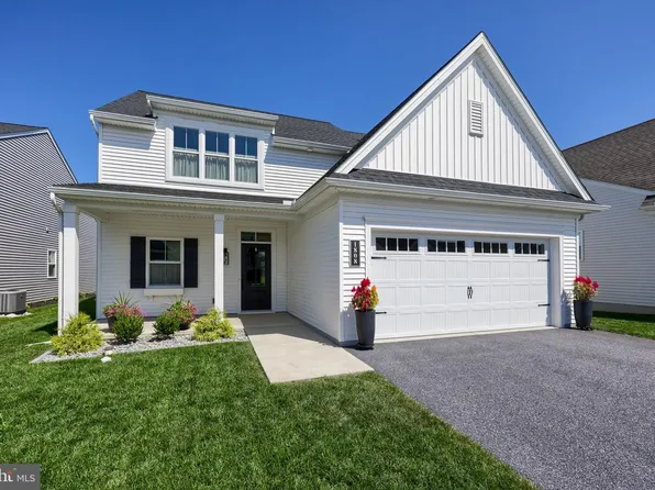 1808 Emerald Way, Mount Joy, PA 17552