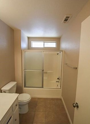 2nd image of 2180 Woodberry Ave