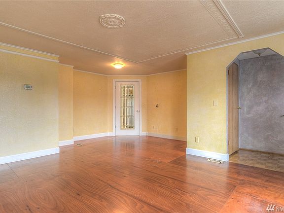 4th image of 706 Dennis St SE #95