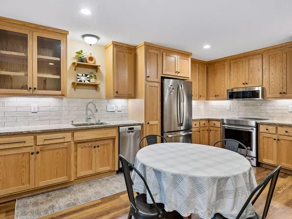 2809 E Minnehaha Pkwy APT 103, Minneapolis, MN 55417
