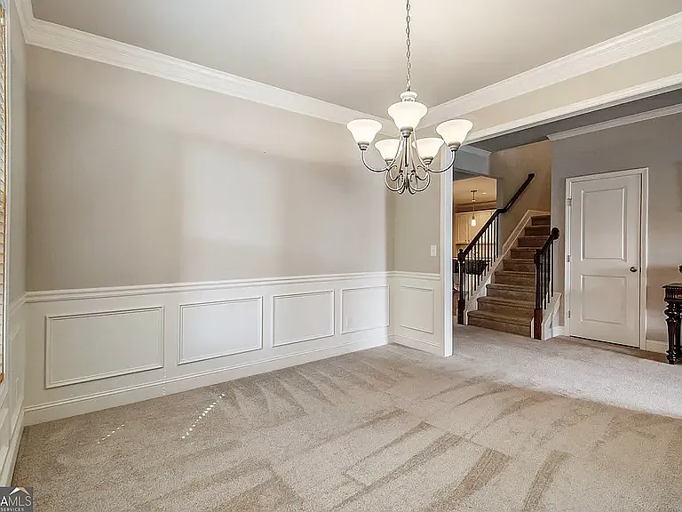 5964 Park Bend Ave — Photo 4