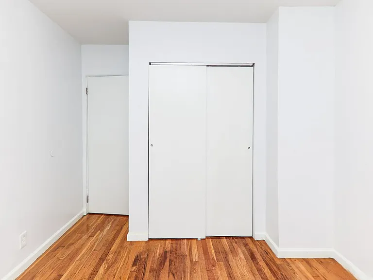 53 Clifton Pl #3D — Photo 13