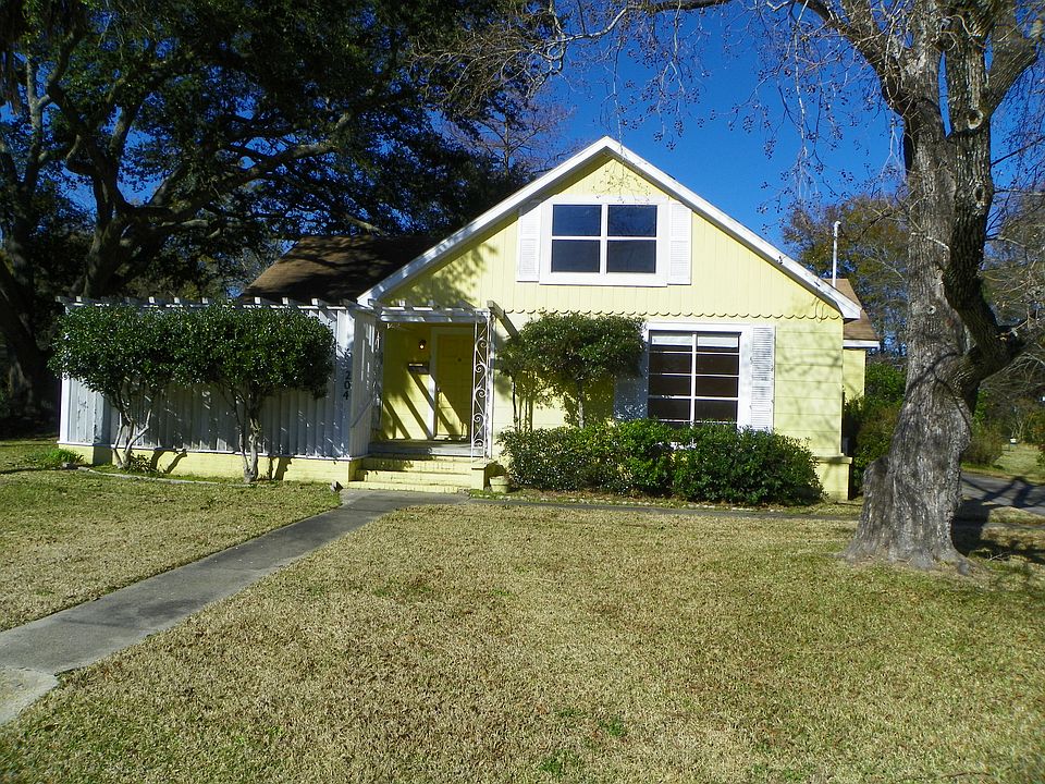 1st image of 204 Brundrette St