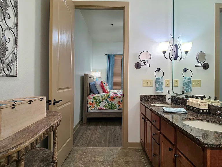 1430 Regency Rd #B104 — Photo 17