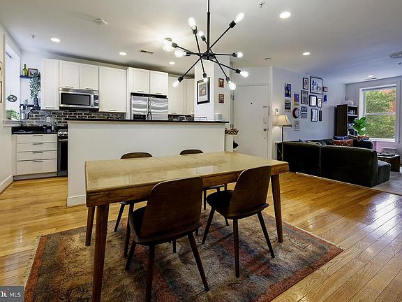 4th image of 1413 5th St NW APT 200