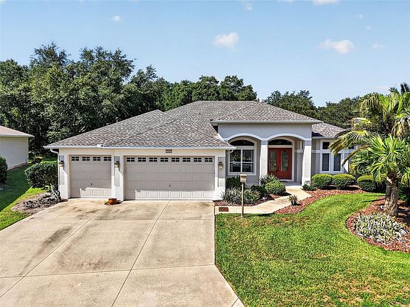 2nd image of 20606 Queen Alexandra Dr