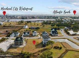 1504 Olde Farm Rd, Morehead City, NC 28557