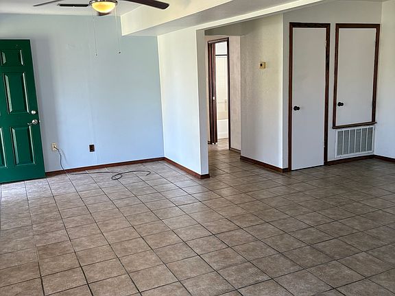 4th image of 4002 Marlin Dr