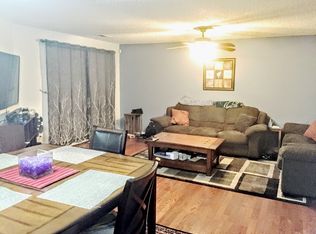 9 Sandcastle Rd, Parlin, NJ 08859