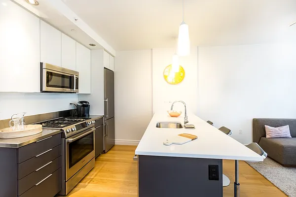 Rented by Two Trees | media 12