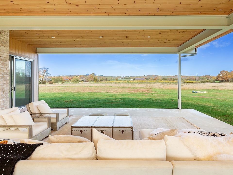 677 Lumber Ln, Bridgehampton, NY 11932 | Zillow